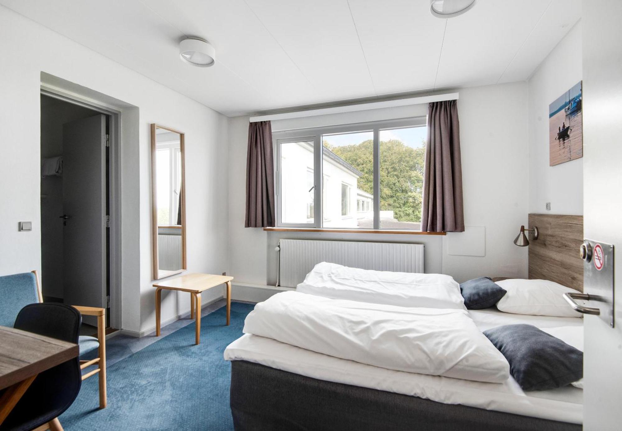 Hotel Juelsminde Strand Hotel 3*